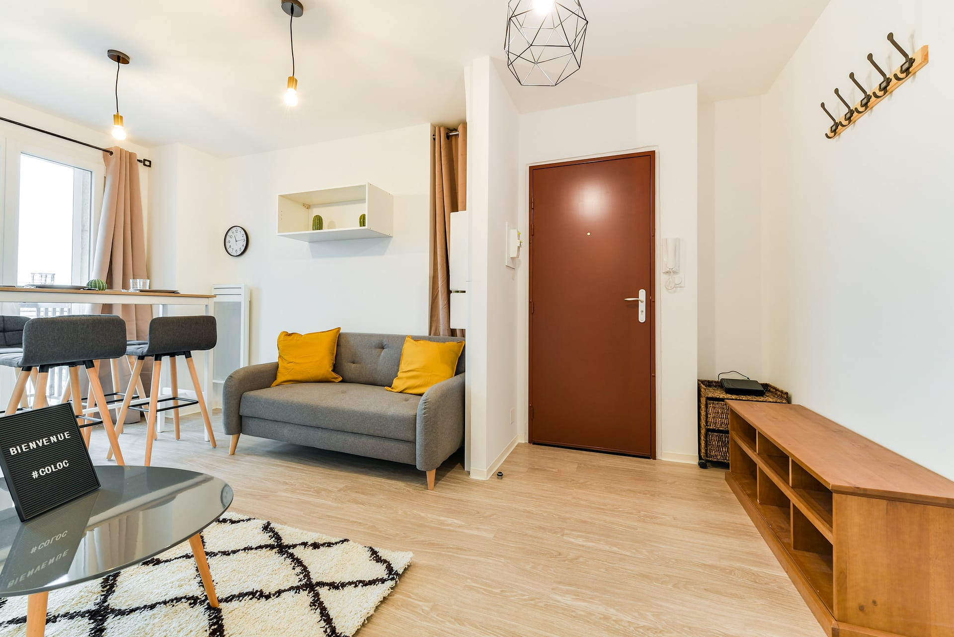 Intérieur rénové — Tonnela