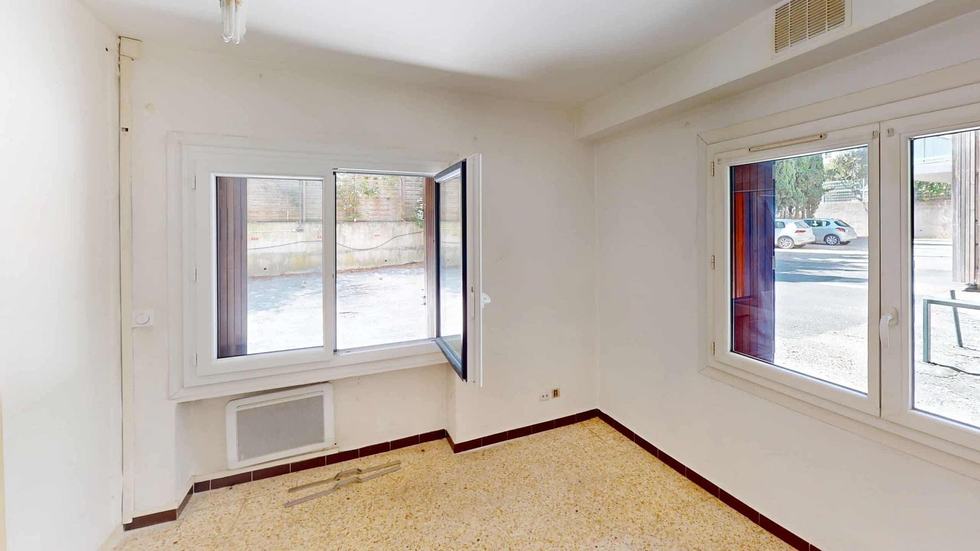 Chambre avant rénovation — Belona