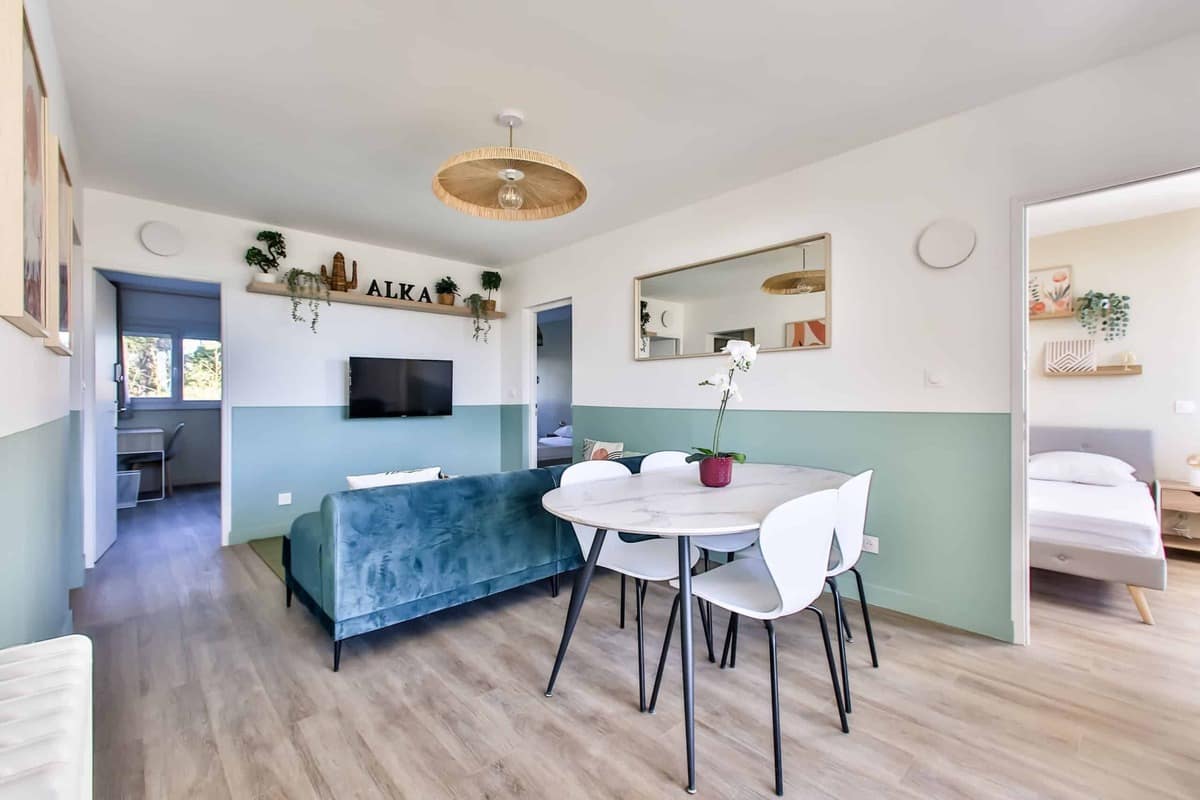 Chambre rénovée — Alka