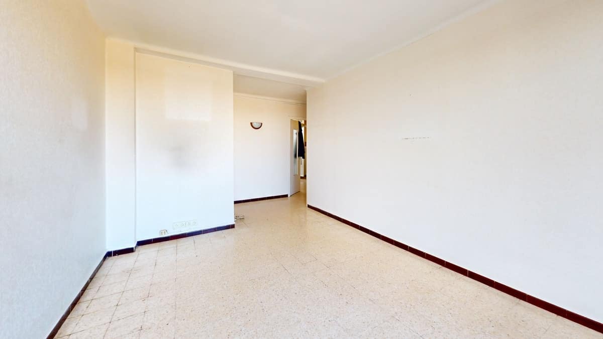Chambre avant rénovation — Abriva